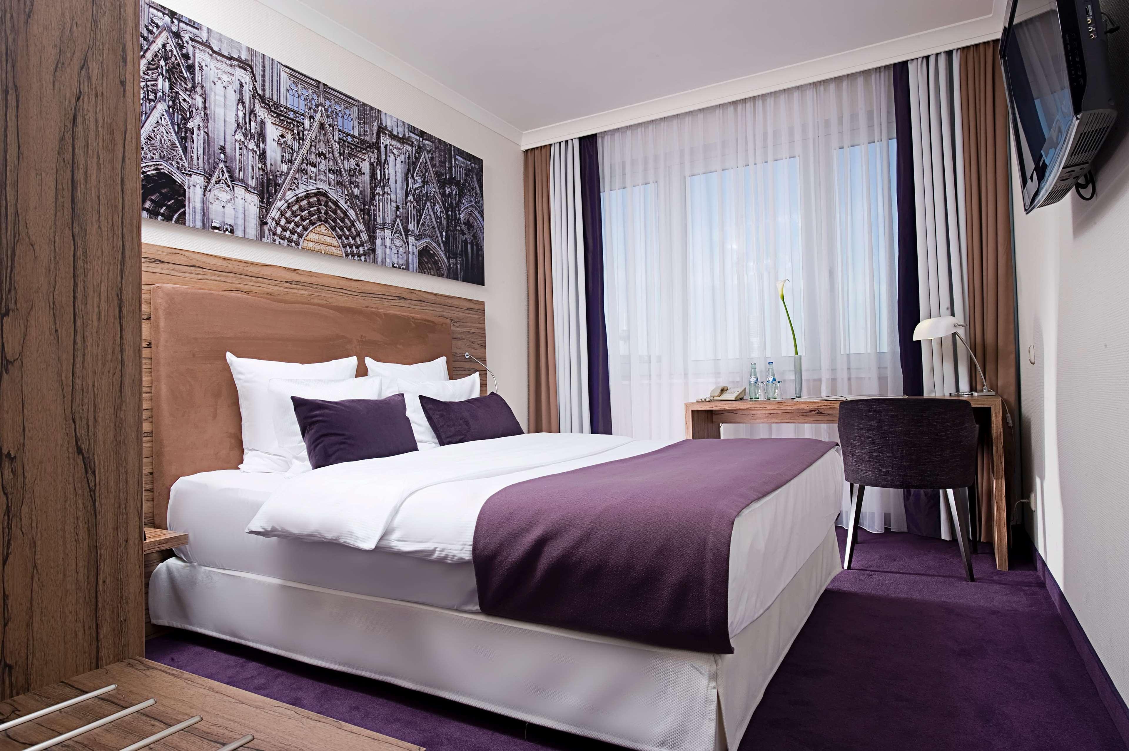 วินด์แฮม เคิลน์ Hotel โคโลญ ภายนอก รูปภาพ