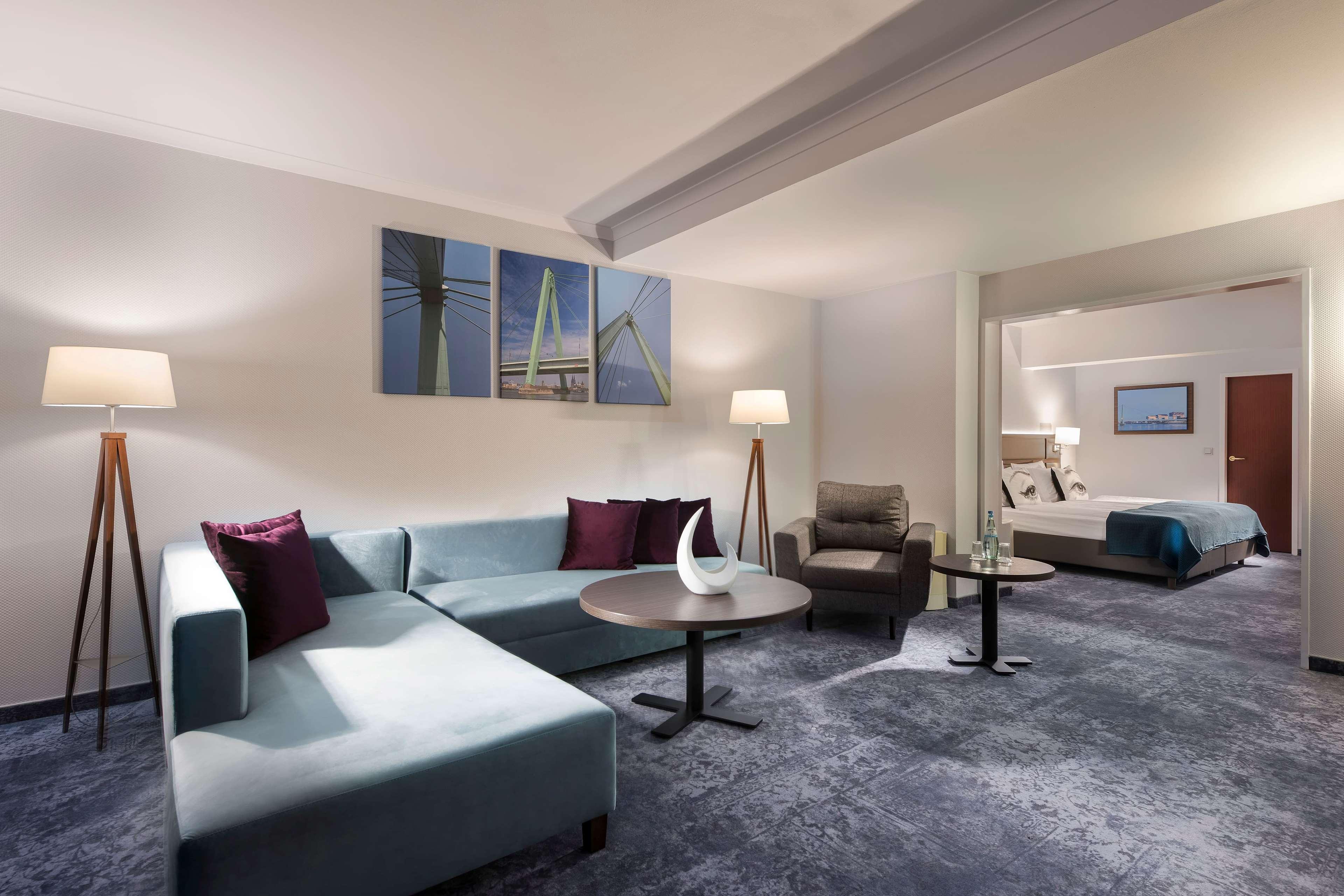 วินด์แฮม เคิลน์ Hotel โคโลญ ภายนอก รูปภาพ