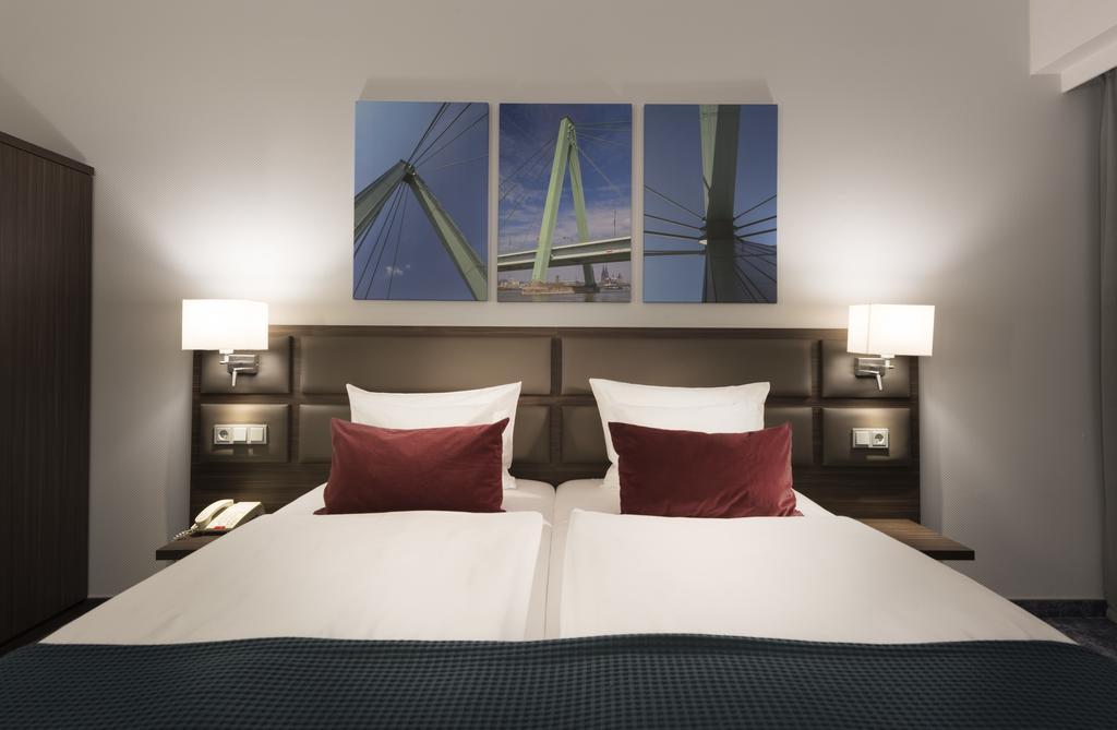 วินด์แฮม เคิลน์ Hotel โคโลญ ห้อง รูปภาพ